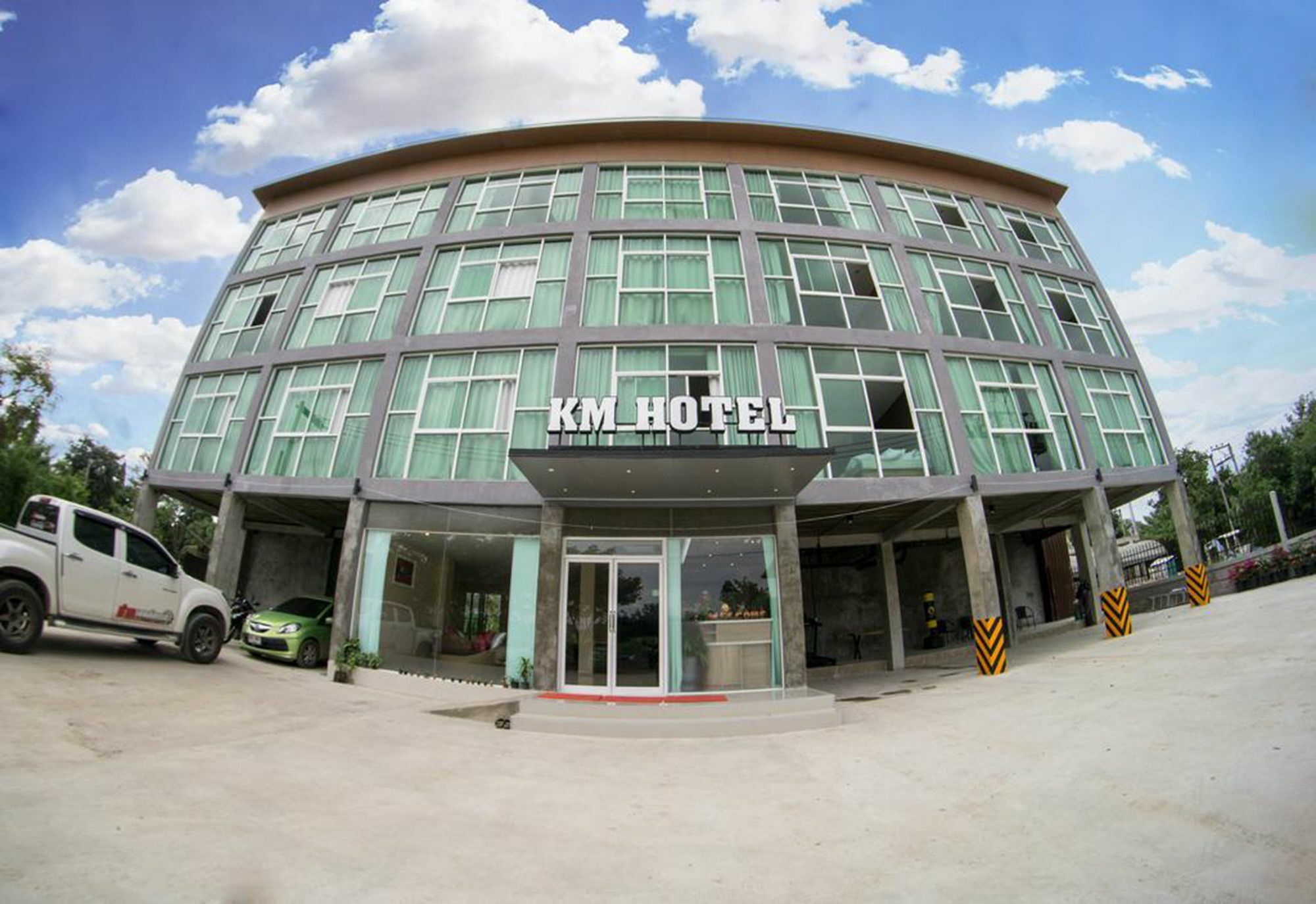 Km Hotel Chiang Mai Exterior photo